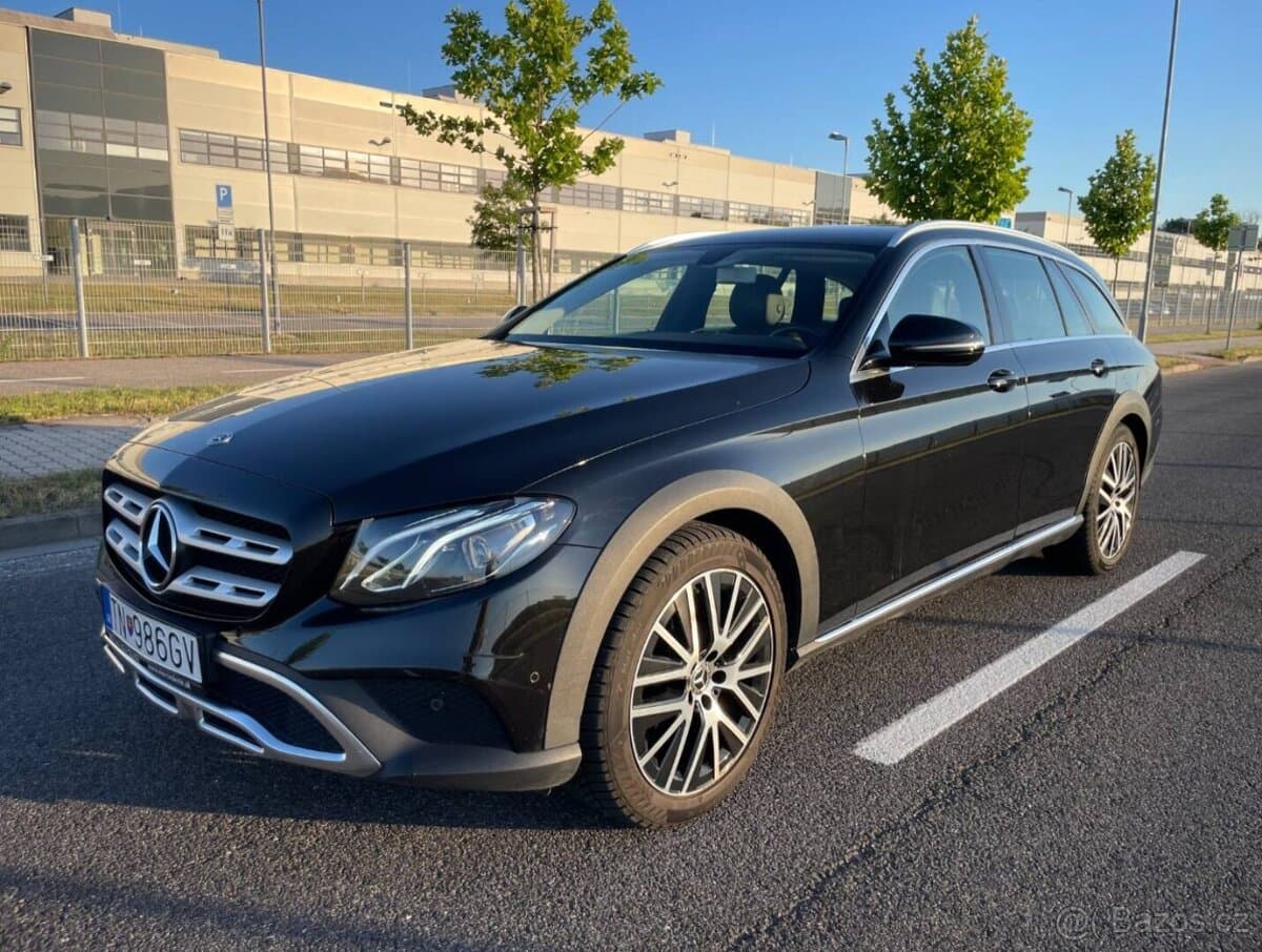 2019 Mercedes-Benz OSTATNÍ