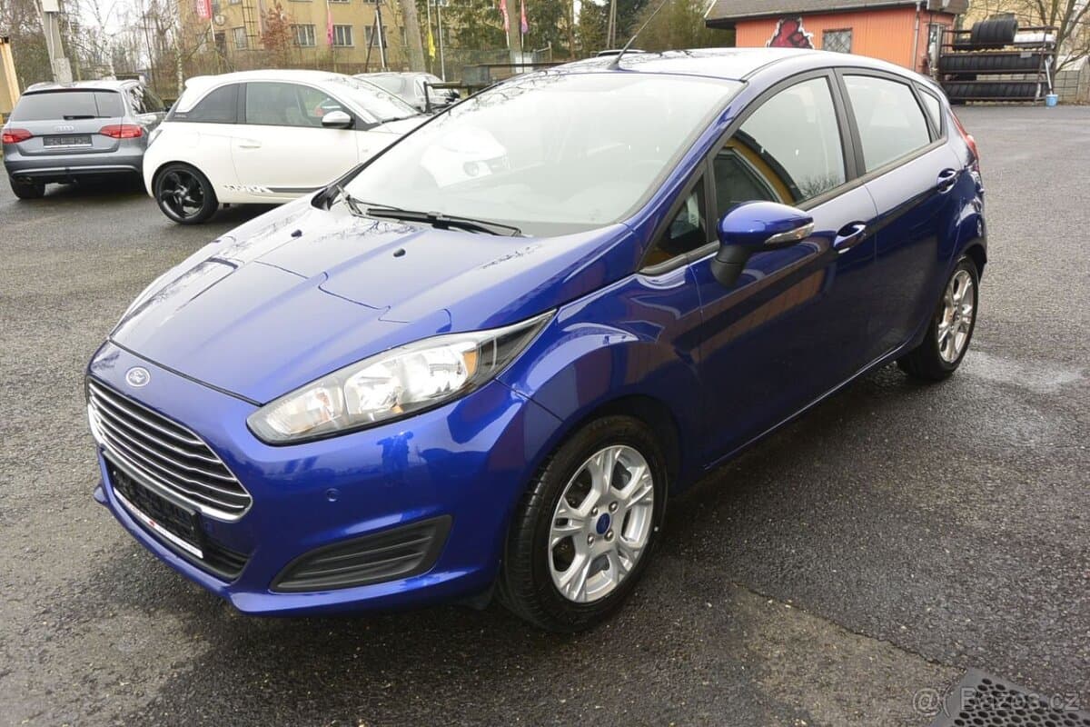 2015 Ford FIESTA