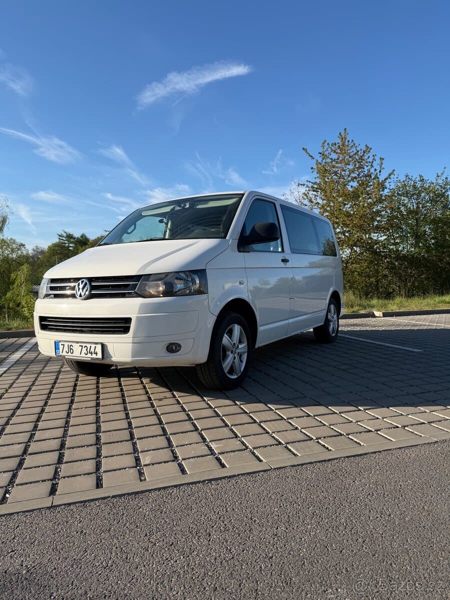 2010 Volkswagen MULTIVAN
