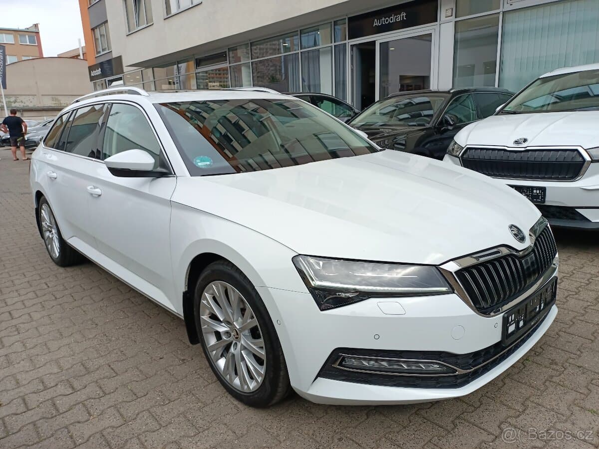 2023 Škoda SUPERB