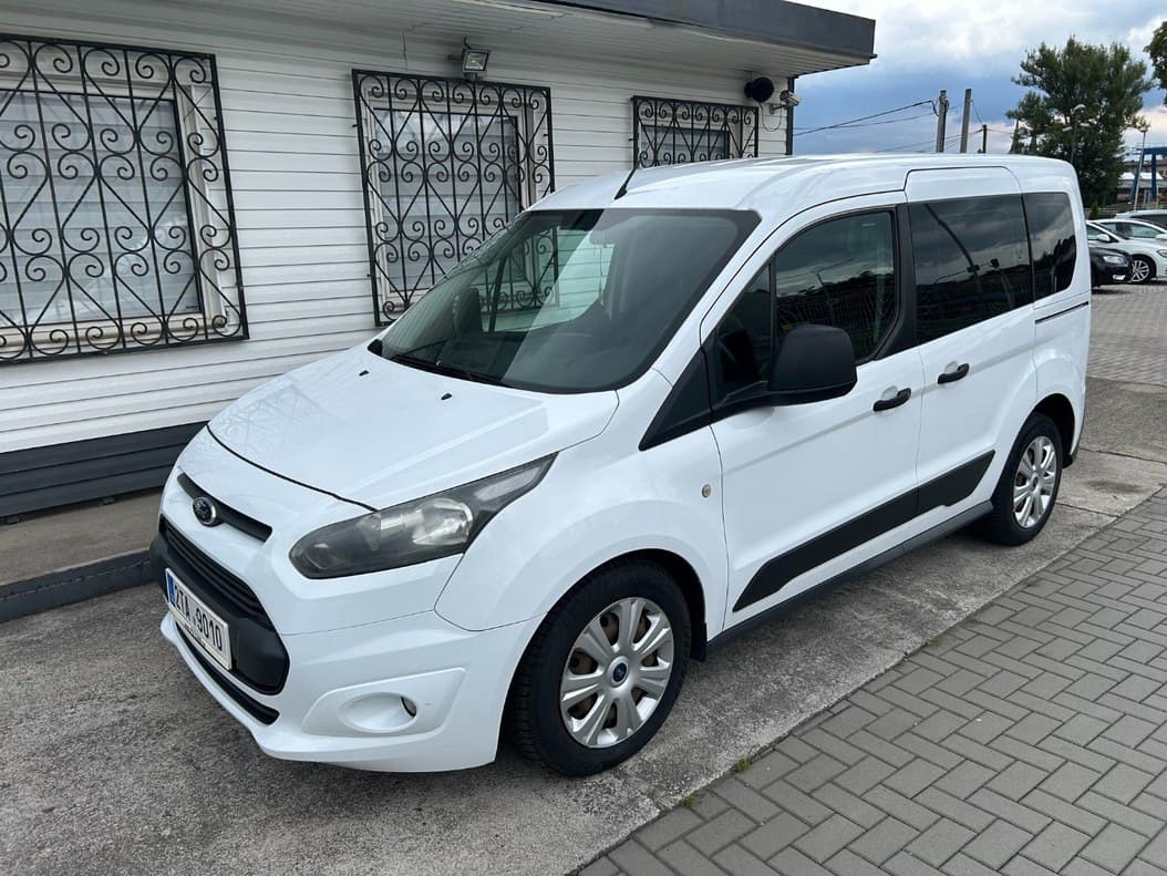 2015 Ford TOURNEO
