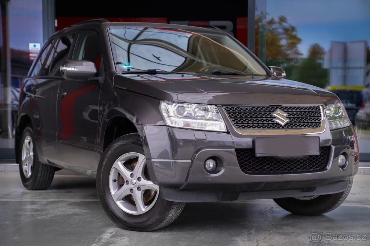 2012 Suzuki GRAND