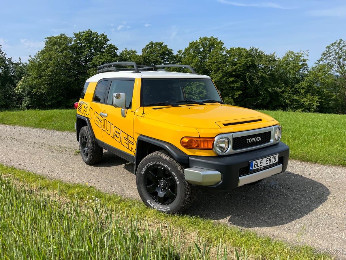 Toyota FJ
