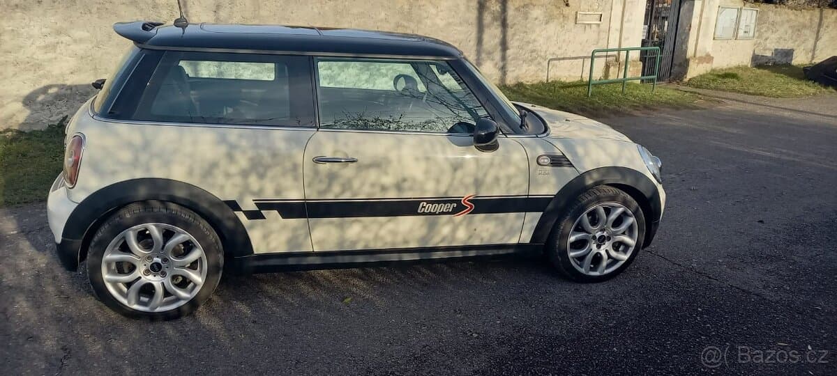 2008 Mini COOPER S