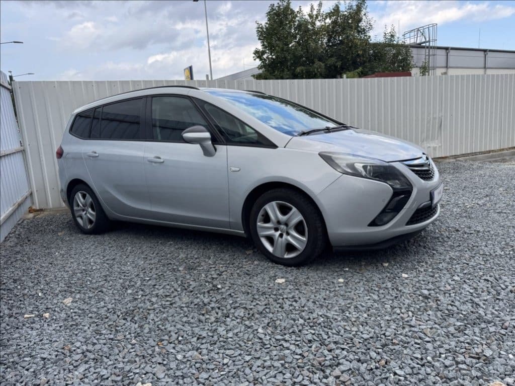2016 Opel ZAFIRA