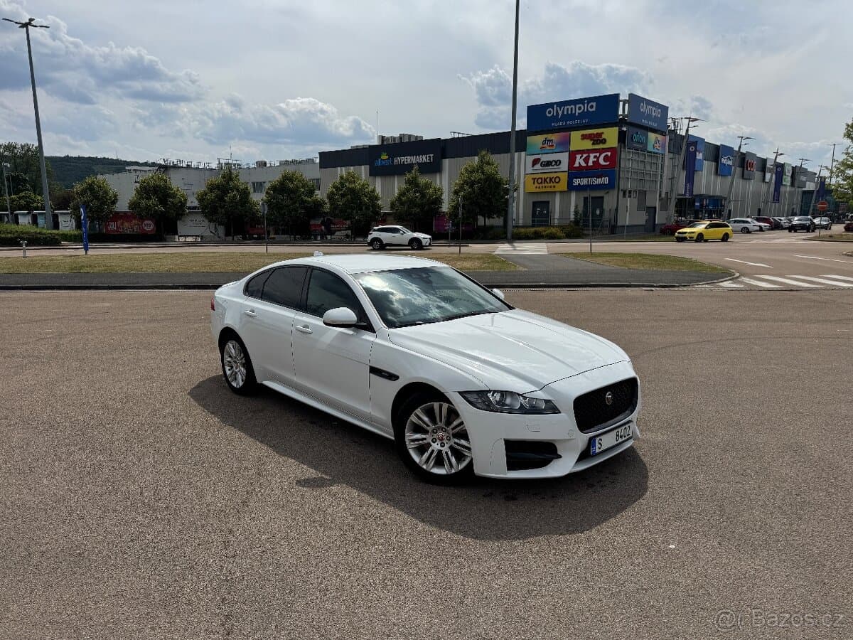 2018 Jaguar XF