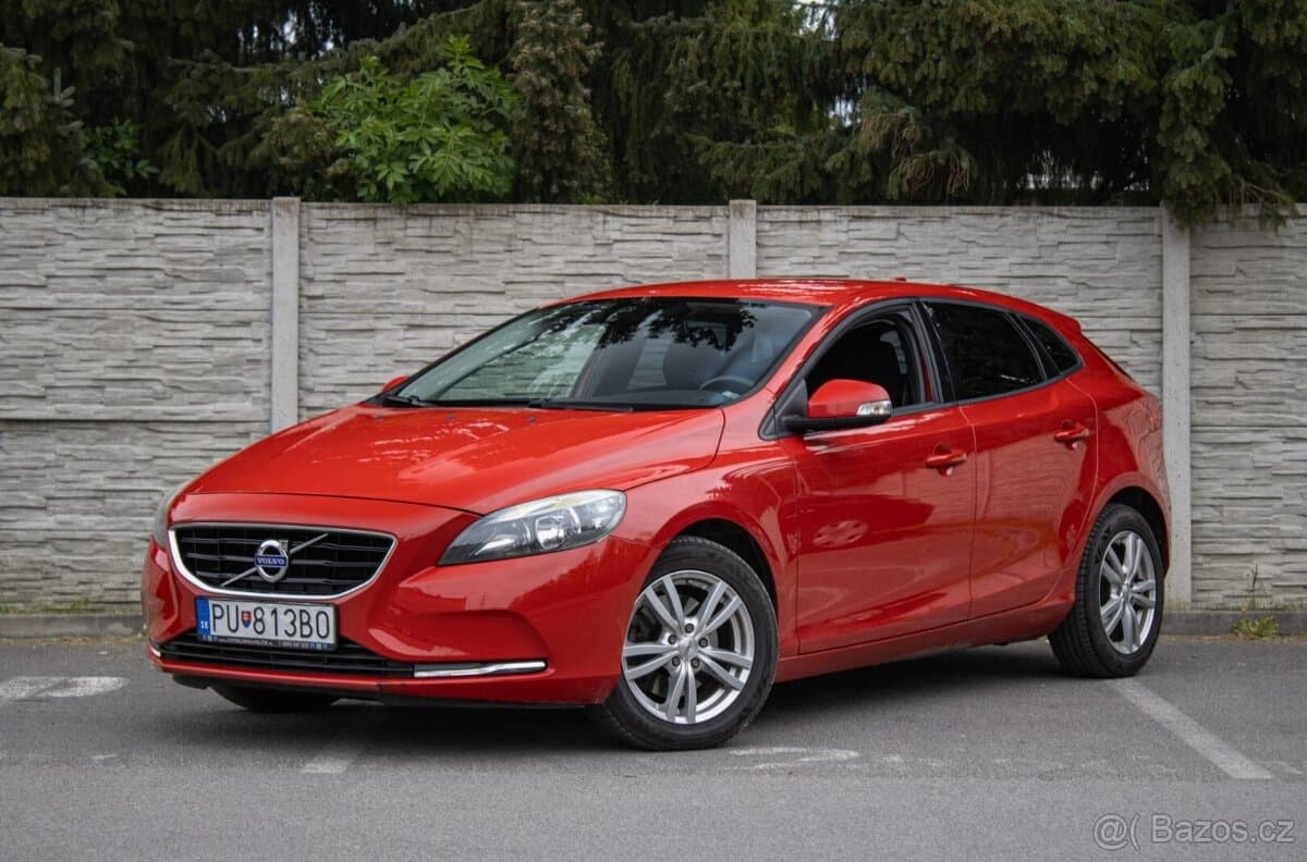 2015 Volvo V40