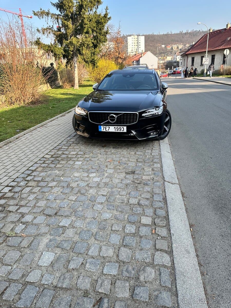 2019 Volvo V90