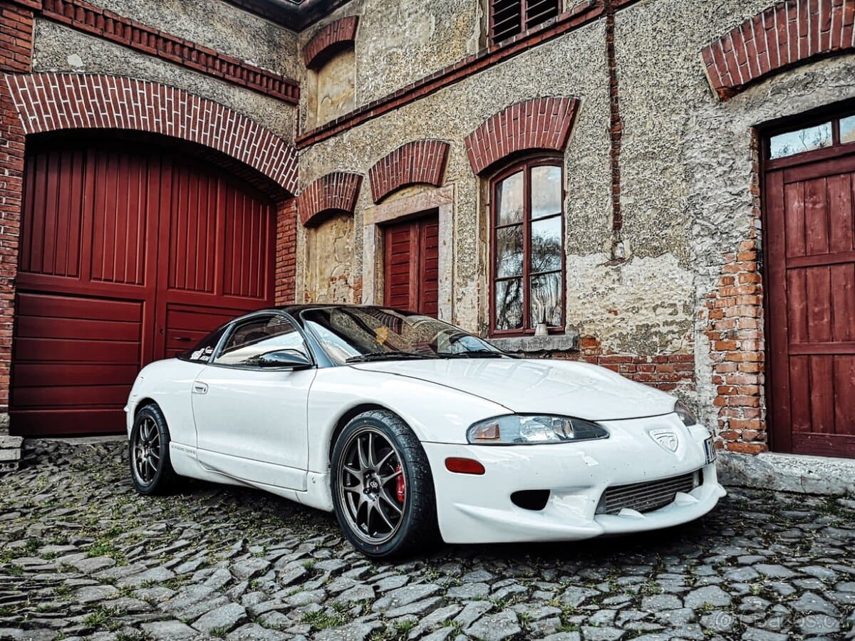 Mitsubishi ECLIPSE
