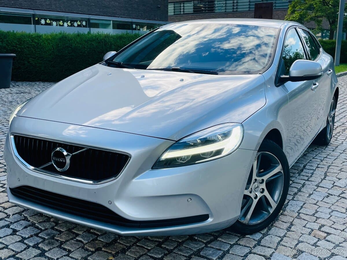 2016 Volvo V40
