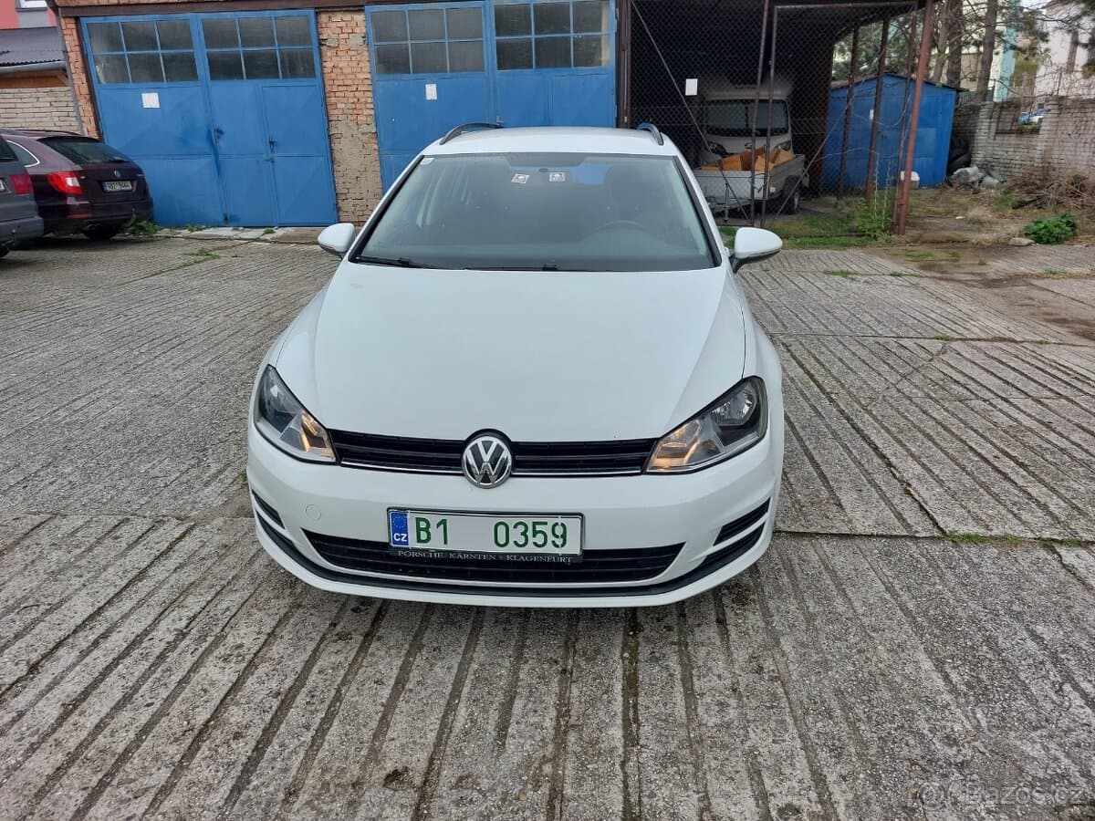 2017 Volkswagen GOLF