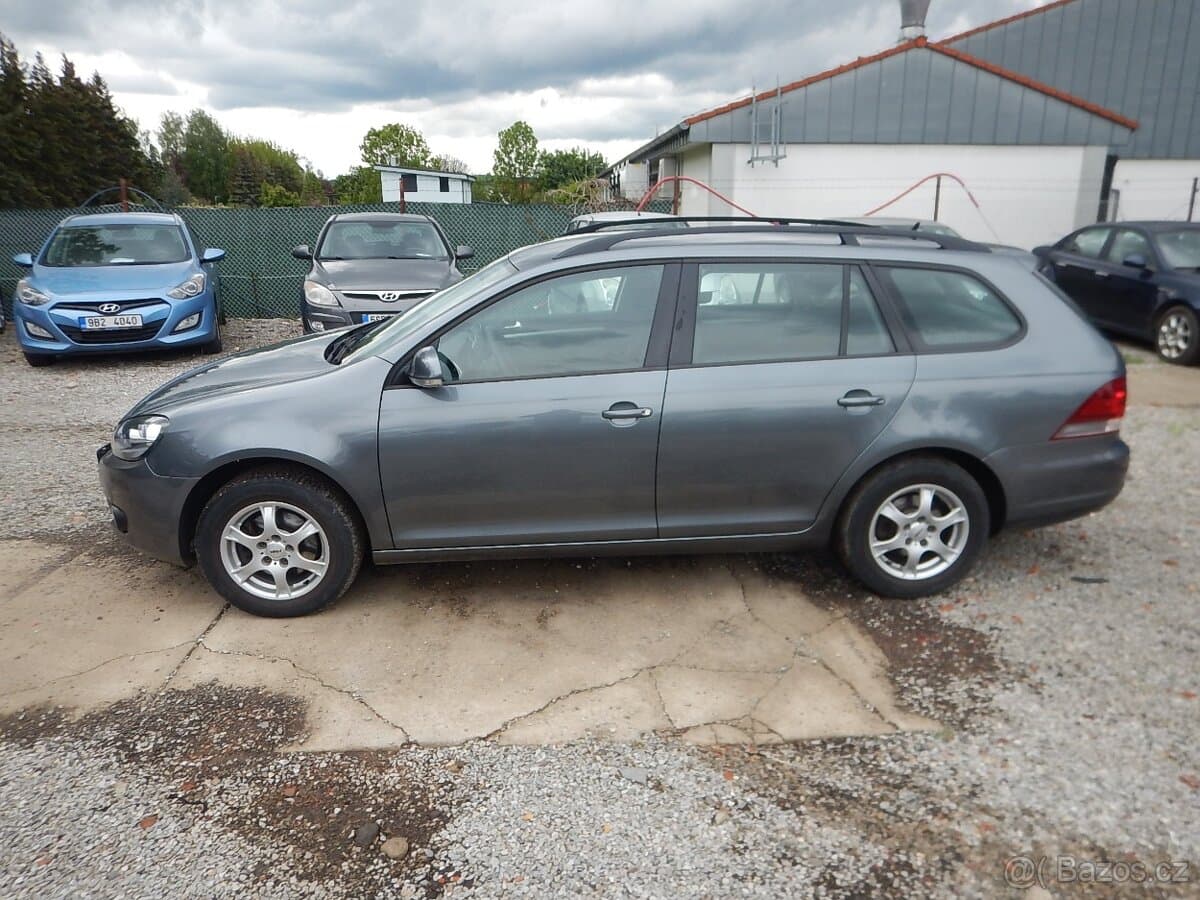 2011 Volkswagen GOLF