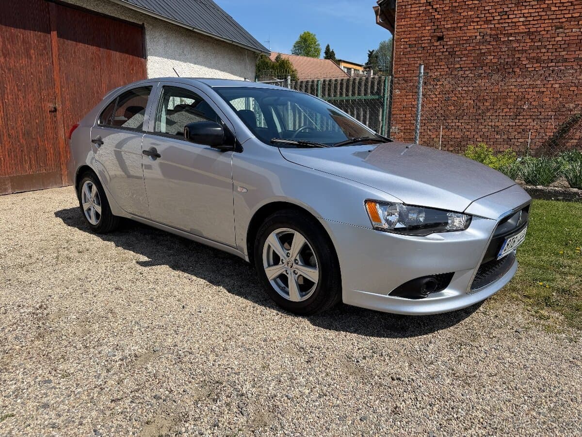 2016 Mitsubishi LANCER