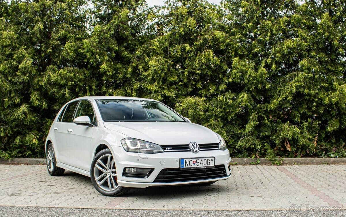 2016 Volkswagen GOLF