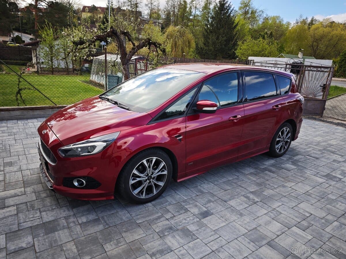 2018 Ford S-MAX