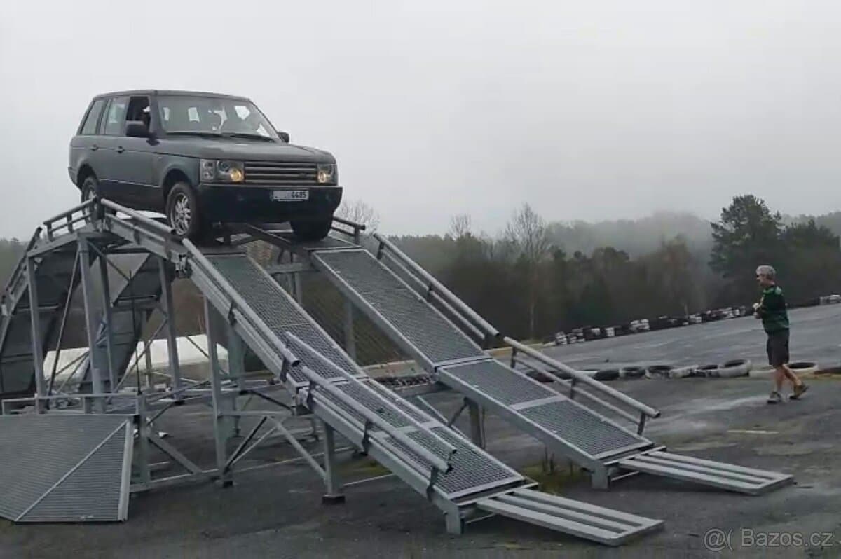 2004 Land Rover RANGE ROVER