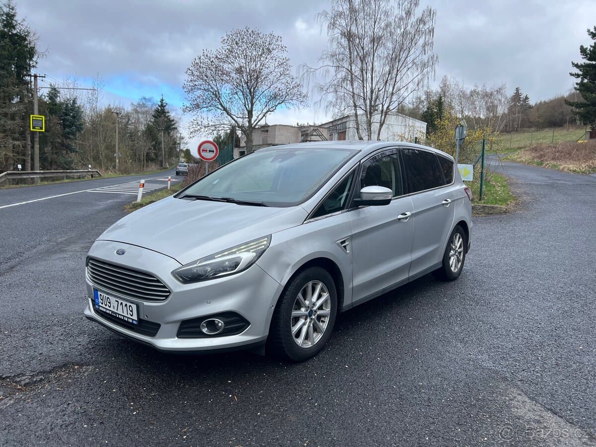 2016 Ford S-MAX