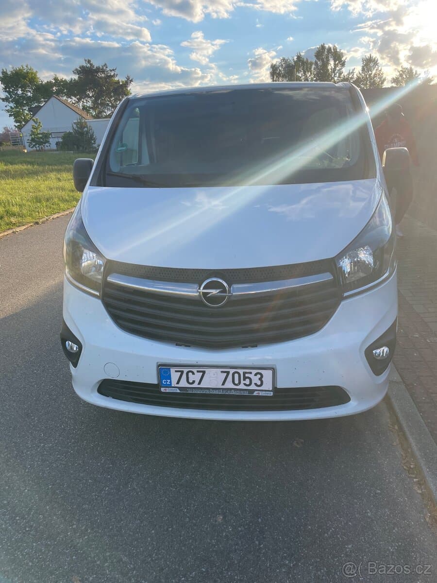 2017 Opel VIVARO