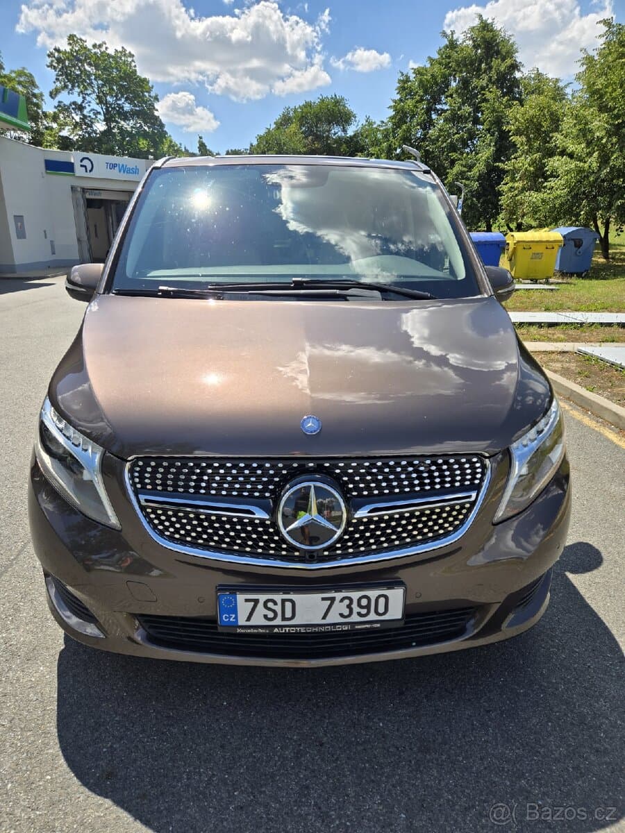 2016 Mercedes-Benz OSTATNÍ