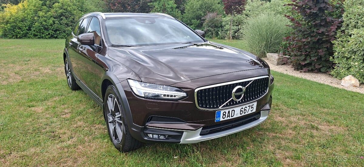 2020 Volvo V90
