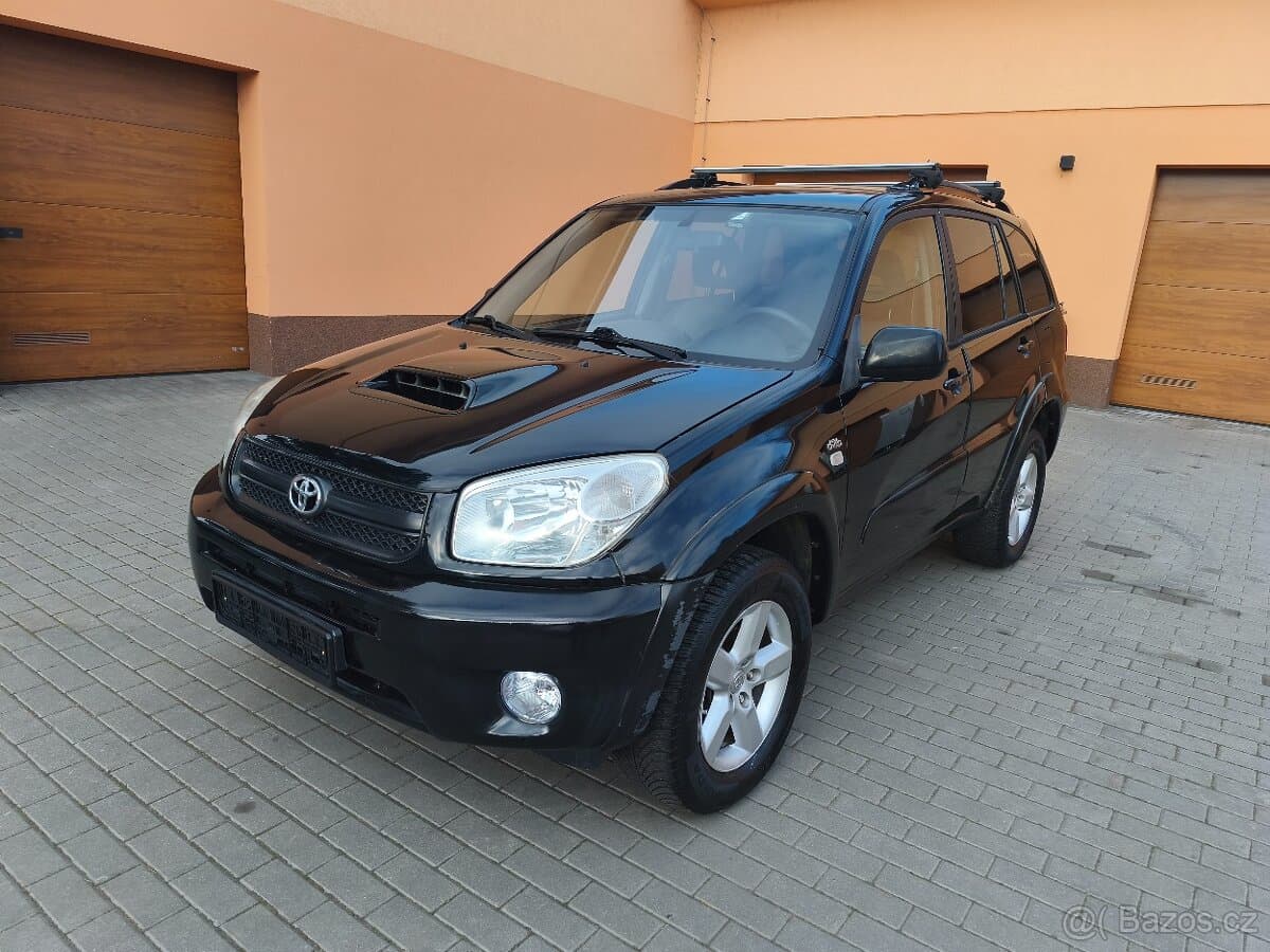 2004 Toyota OSTATNÍ