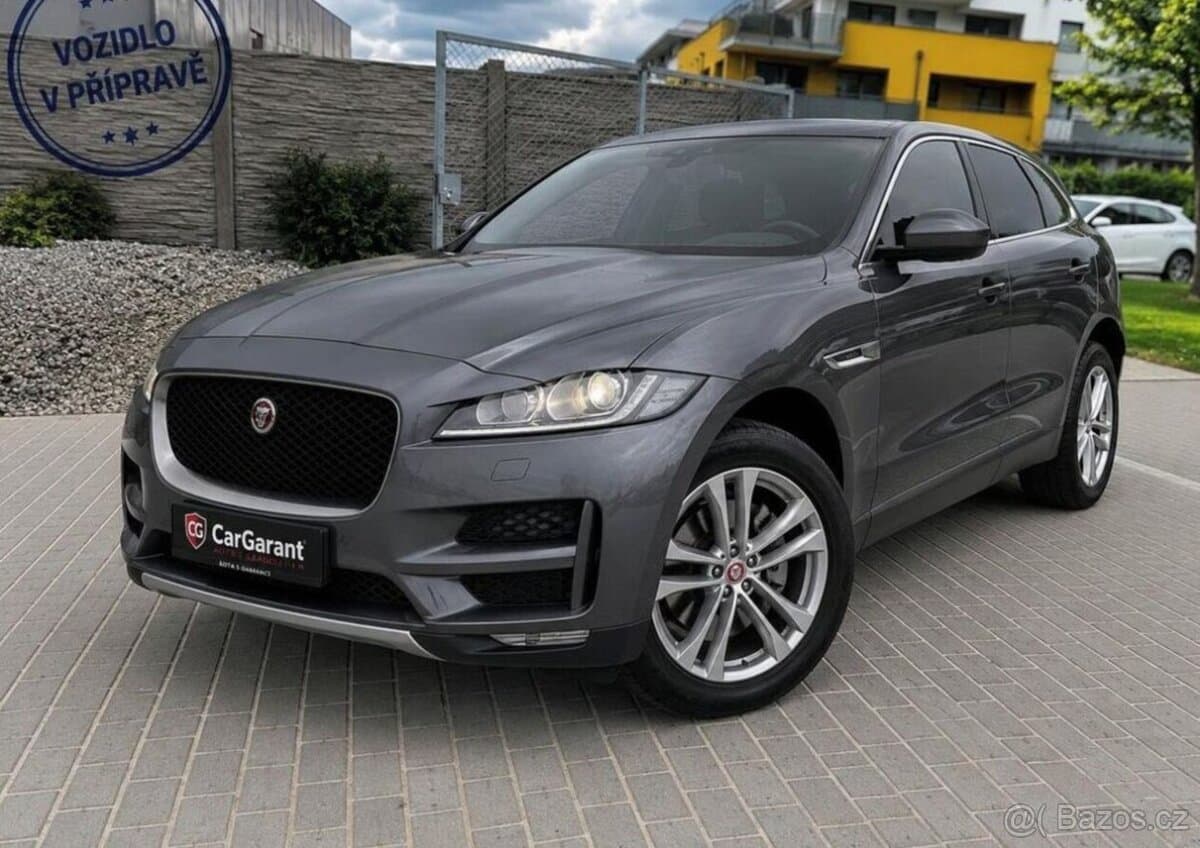 2017 Jaguar F-PACE