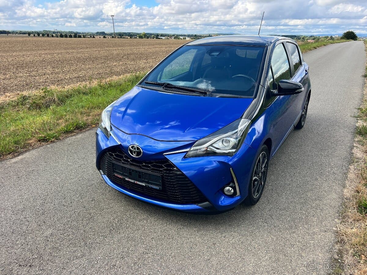 2017 Toyota YARIS