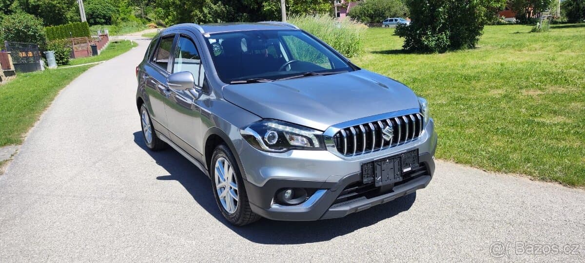 2019 Suzuki S-CROSS