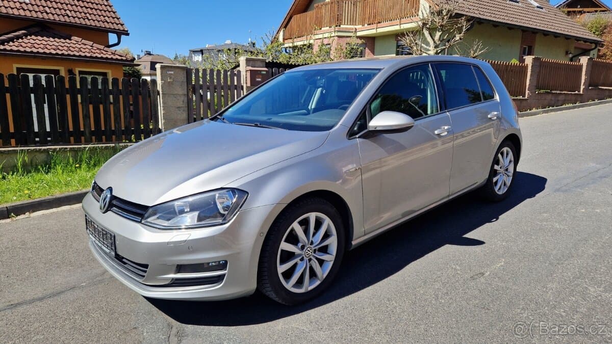 2015 Volkswagen GOLF