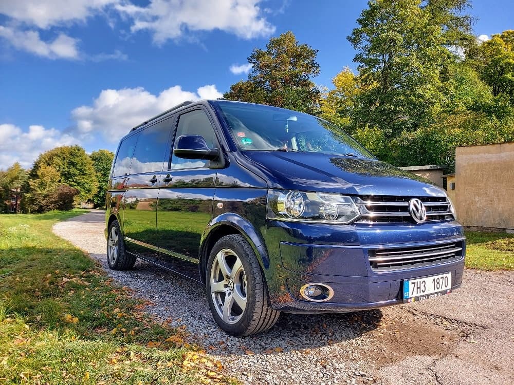 2011 Volkswagen CARAVELLE