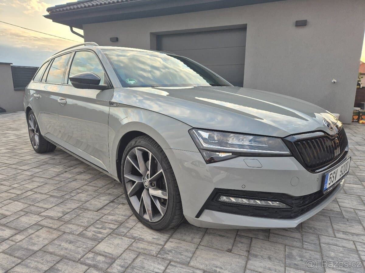 2022 Škoda SUPERB