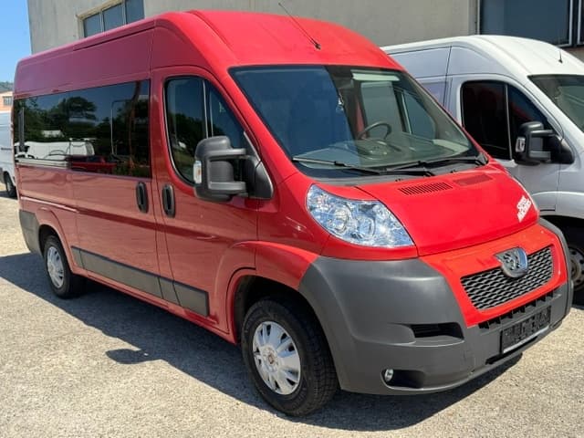 2011 Peugeot BOXER
