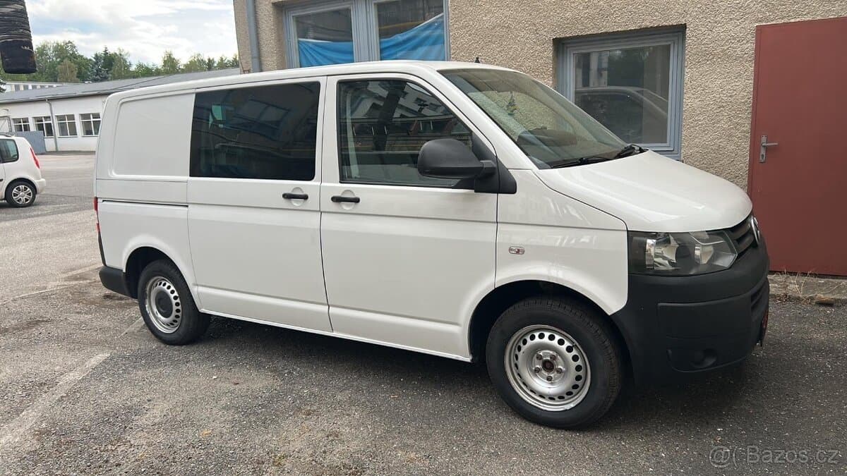 2011 Volkswagen TRANSPORTER