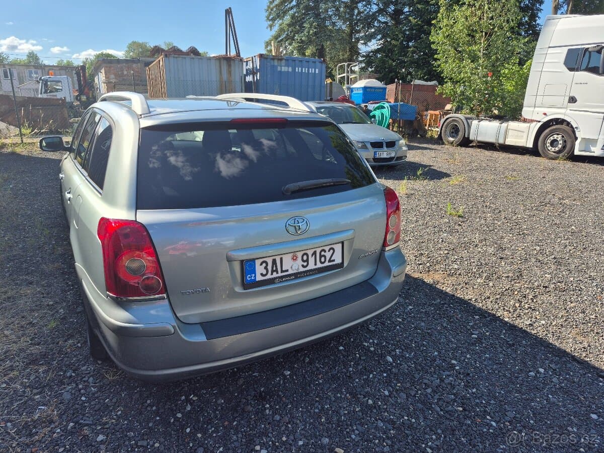 2007 Toyota AVENSIS