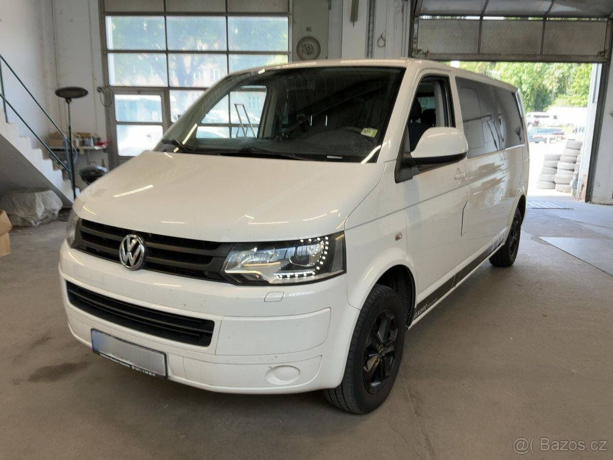 2011 Volkswagen CARAVELLE