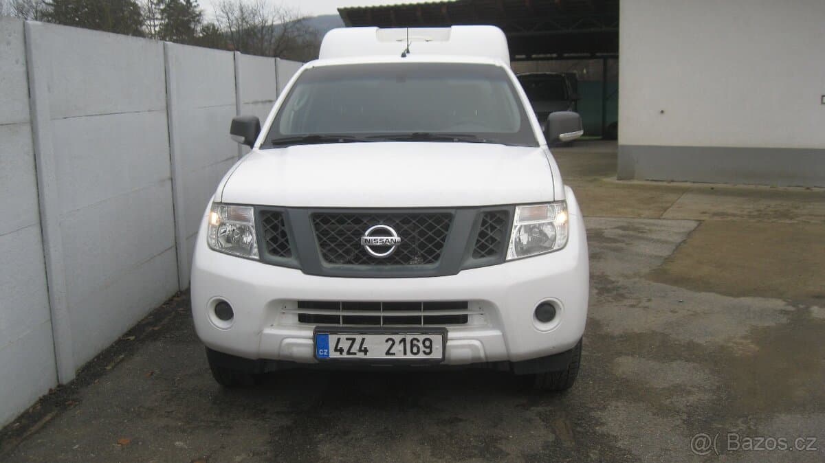 2014 Nissan NAVARA
