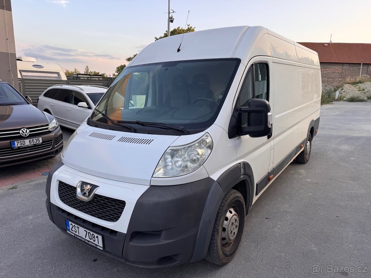2013 Peugeot BOXER