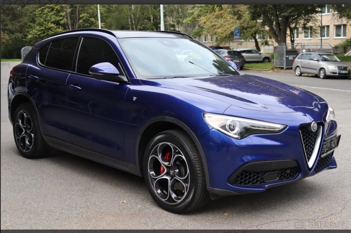 2023 Alfa Romeo STELVIO