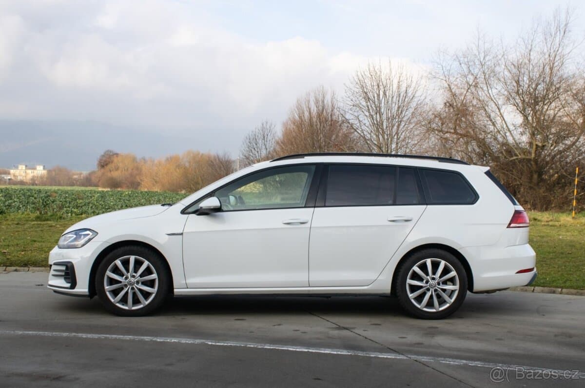 2017 Volkswagen GOLF