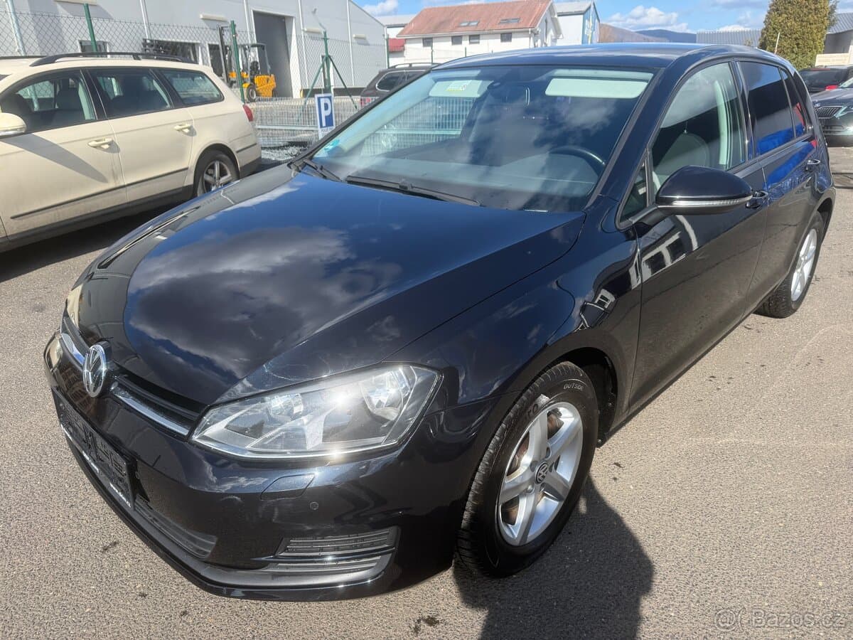2013 Volkswagen GOLF