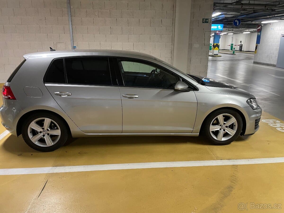 2013 Volkswagen GOLF