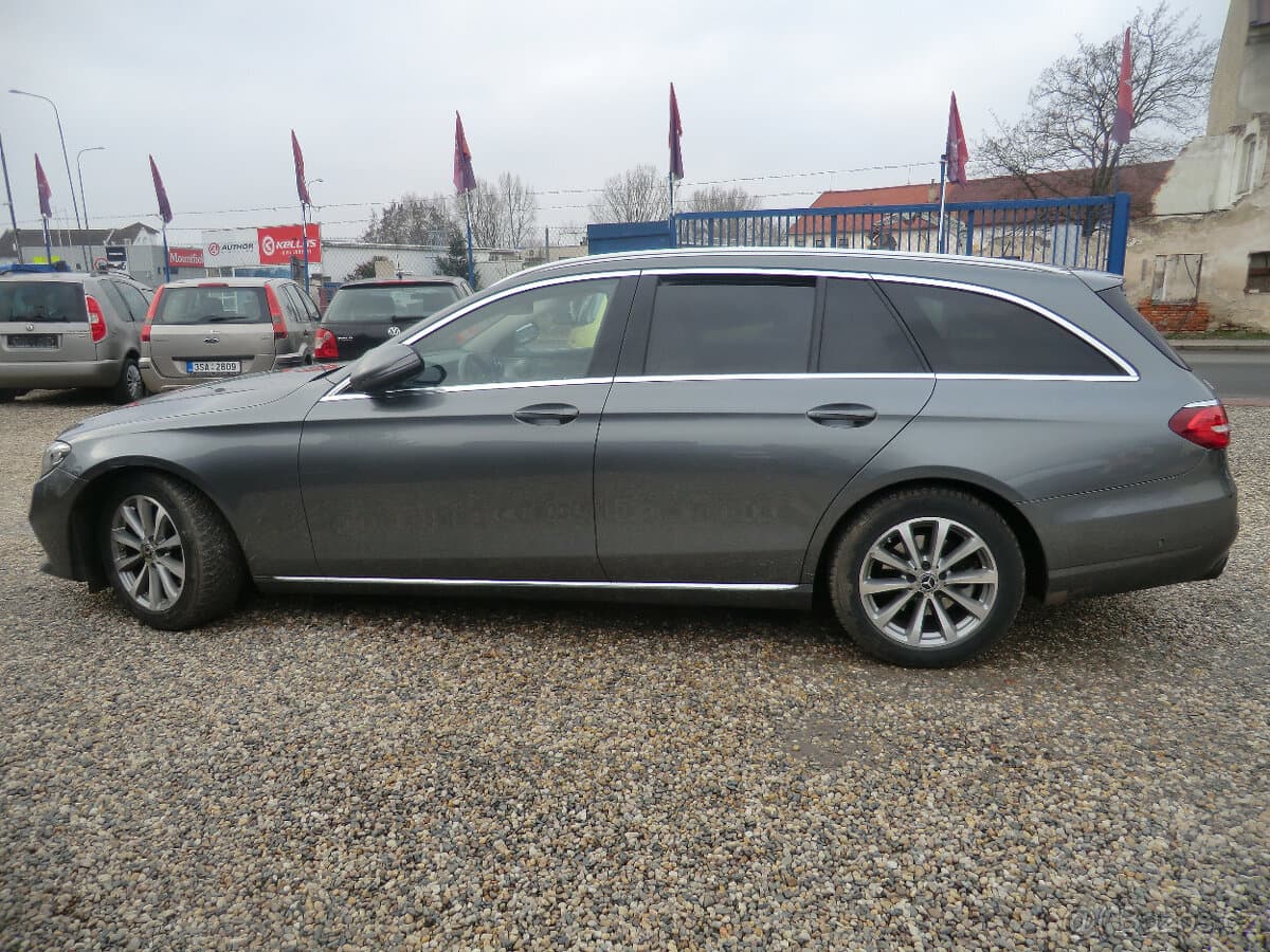 2019 Mercedes-Benz E-CLASS