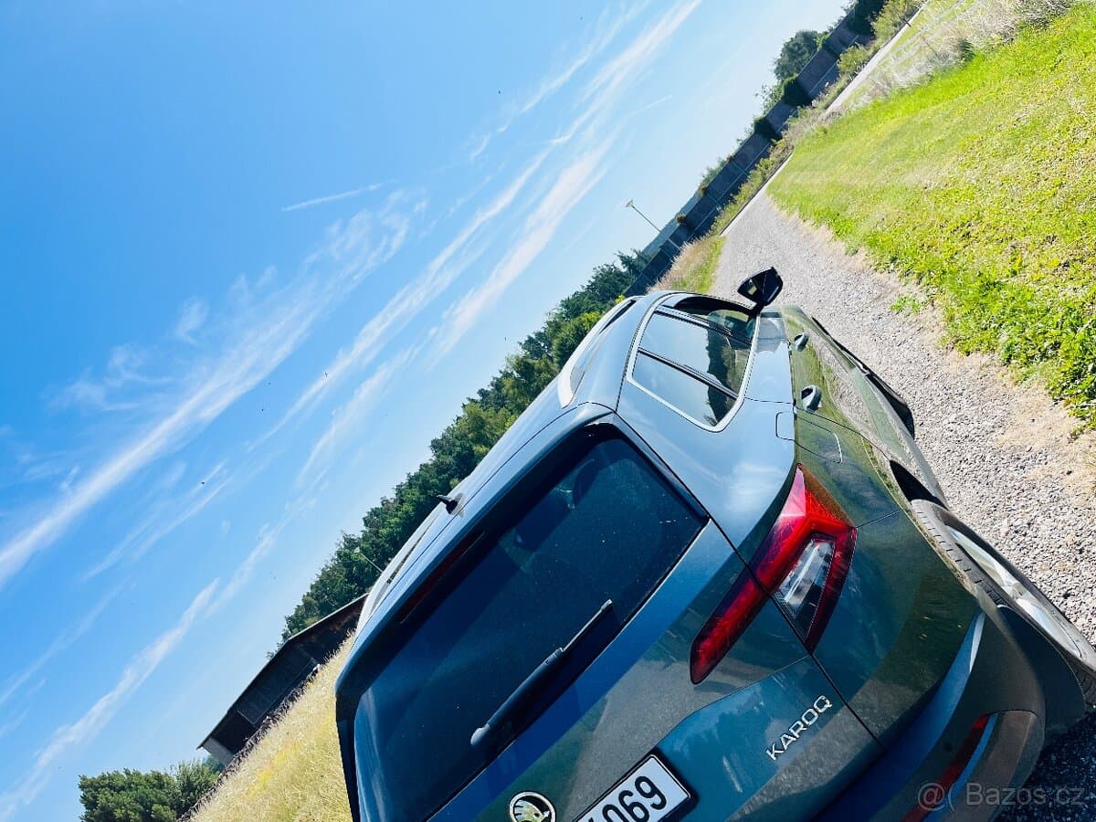 Škoda KAROQ