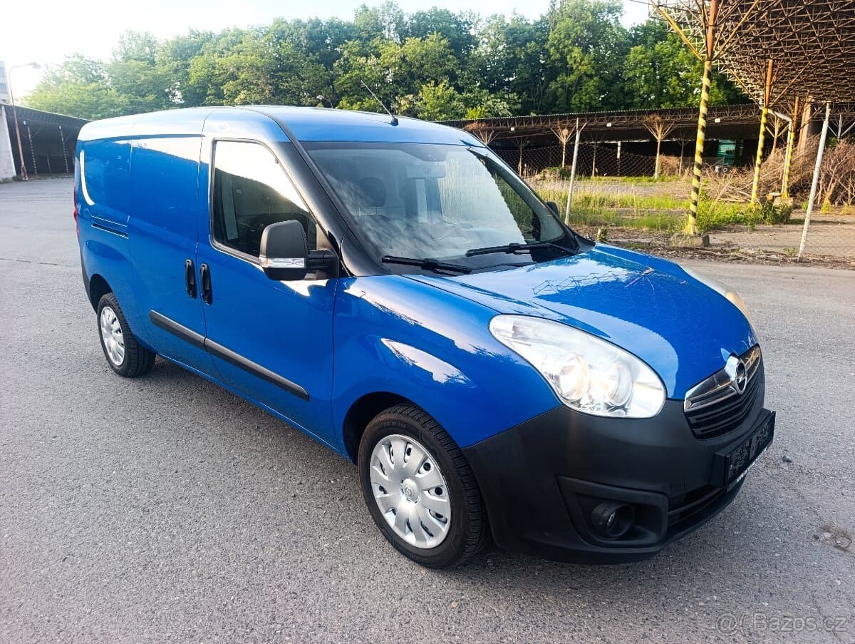 2012 Opel COMBO