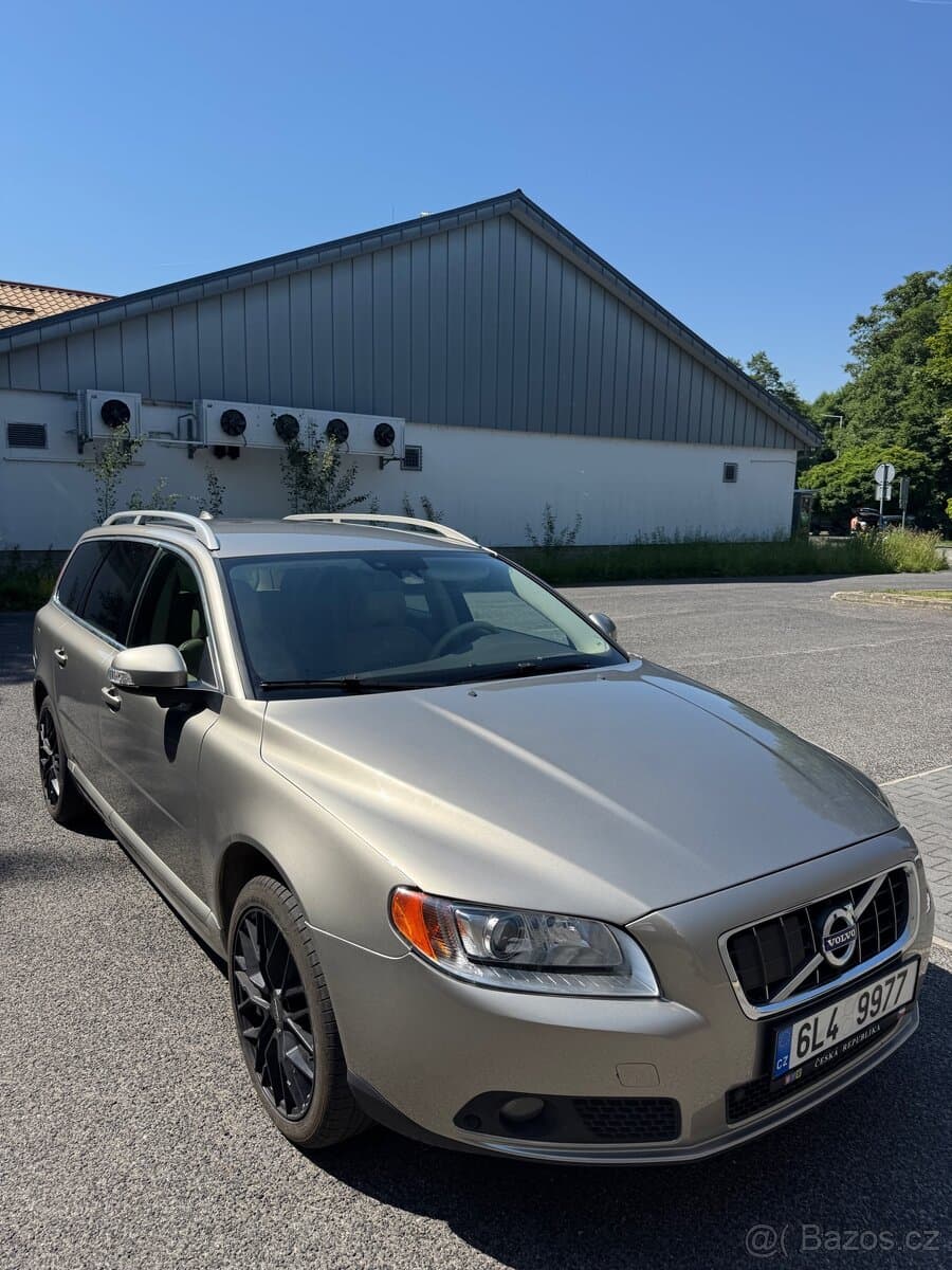 2008 Volvo V70