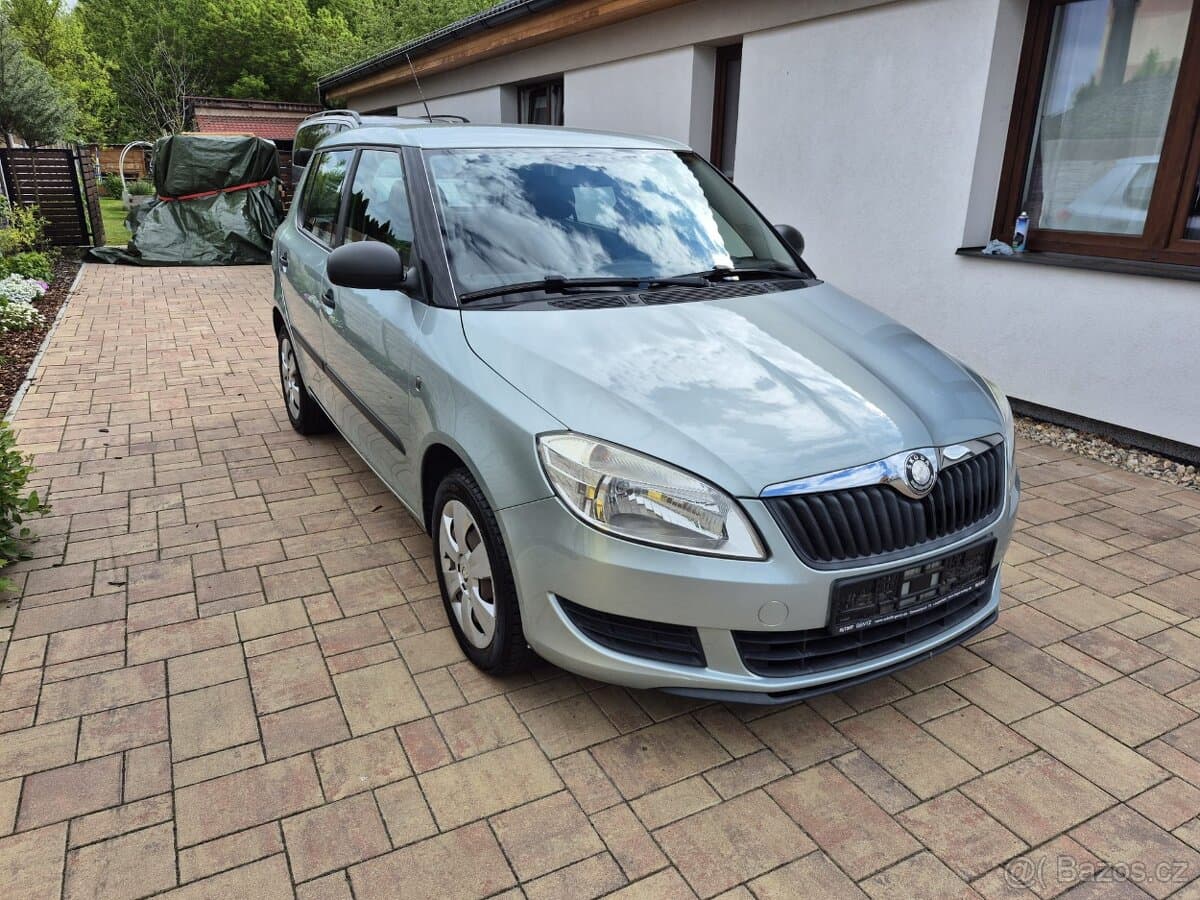 2010 Škoda FABIA