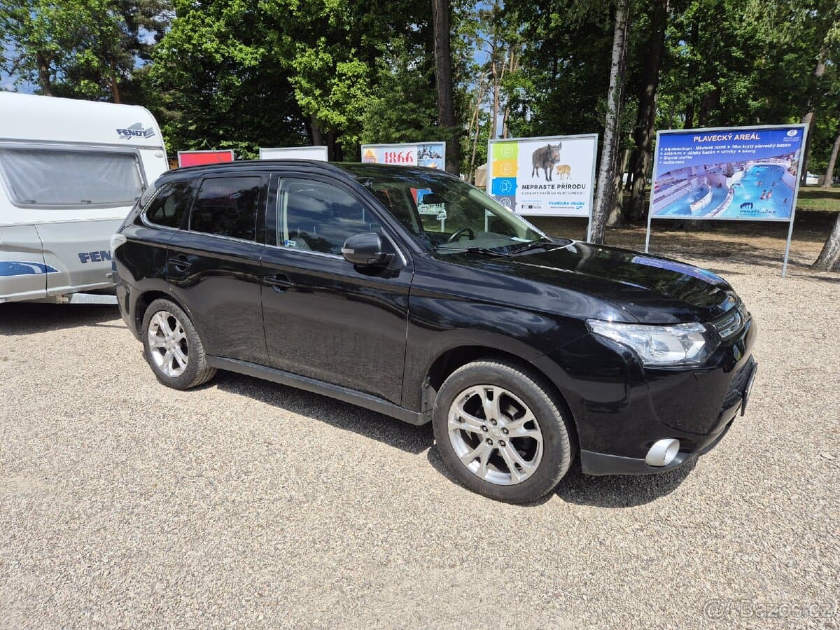 2014 Mitsubishi OUTLANDER