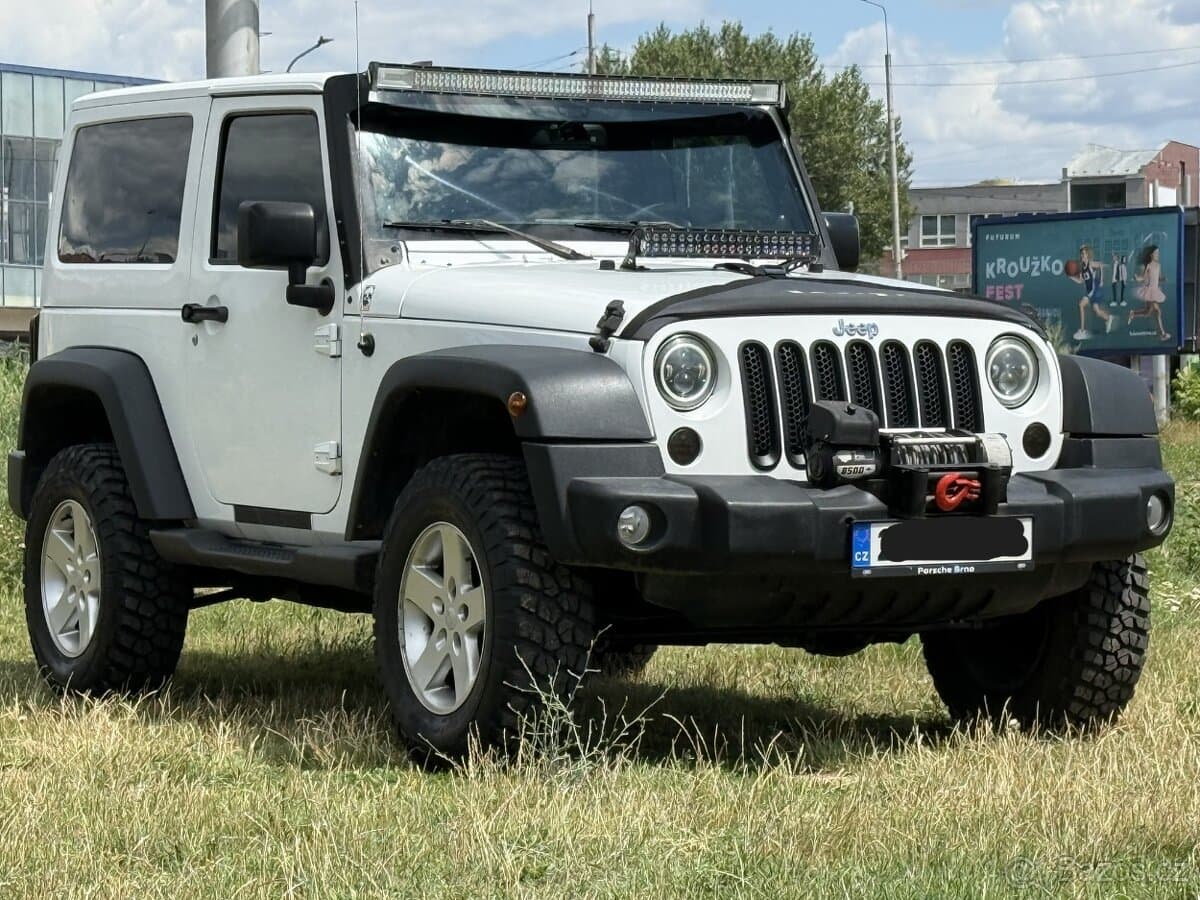 2015 Jeep WRANGLER