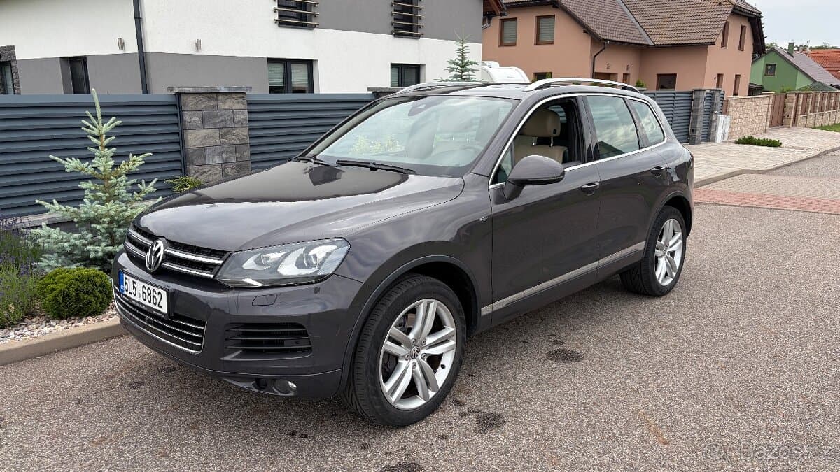 2010 Volkswagen TOUAREG