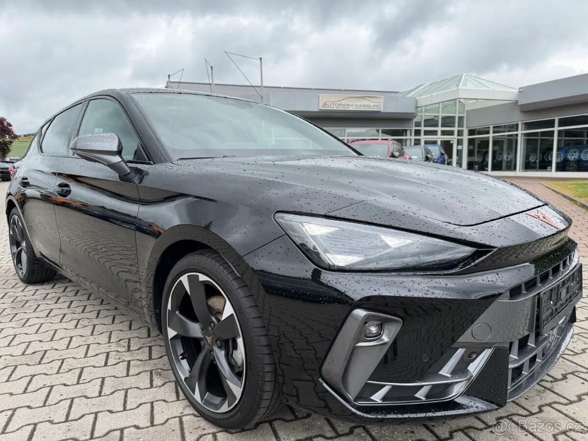2025 Cupra LEON